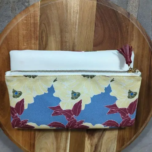 Rachel Pally Woman's Clutch Purse Fold Over Cream Floral Zip Faux Leather Canvas