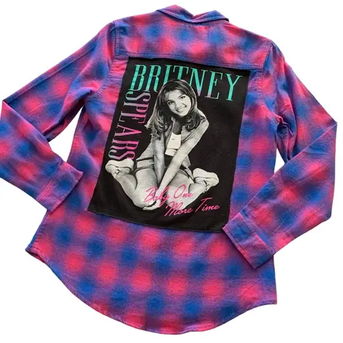 Via Penny Lane Reworked Apparel | Britney Spears Graphic Button Up Flannel Shirt Pink Size M