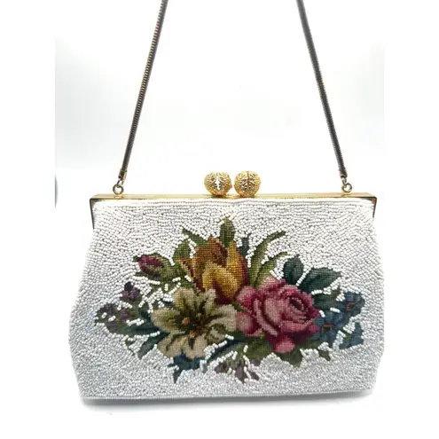 Vintage White Beaded tapestry floral clutch hand Bag kiss lock gold White