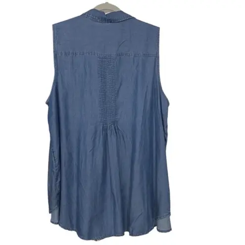 Terra & Sky  Blue Denim Sleeveless Top(Size 2X)