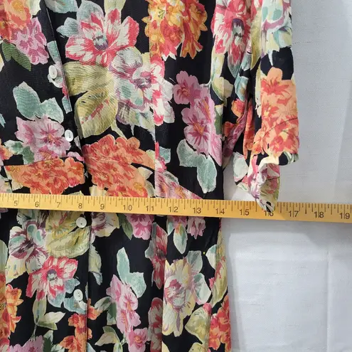 Vintage Passports Of Piert 1 Imports Floral Button