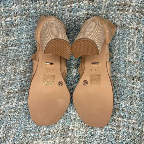 42 Gold Womens Loyalty Peep Toe Bootie in Neutral Suede Tan Size 8.5