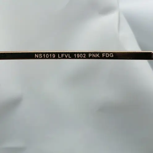 5/$25 Women's Solar Accents purple aviator sunglasses