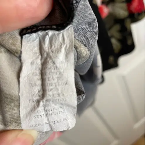 First Love Black Floral V-Neck Tank Top With Built-in Necklace Size Medium