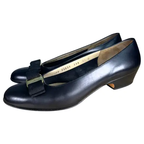Salvatore Ferragamo Black Leather Round Toe Bow Gold Chunky Heel Pumps 7.5