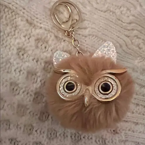 Tan Fluffy Owl Pom Keychain with Glitter Esrs