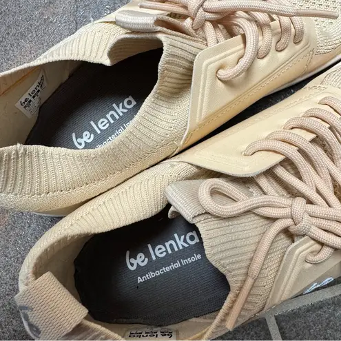 Be Lenka Barefoot Sneakers Swift Womens Shoes Lace Up Beige Cream US 7 EU 39 White