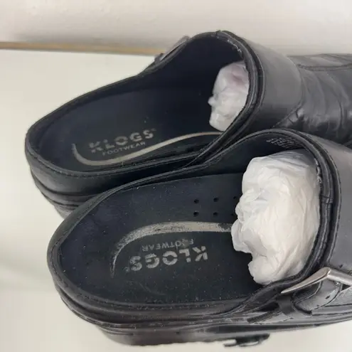 KLOGS Footwear Black Leather Flower Embossed Austin Oil & Slip Resistant Clogs Size 8.5