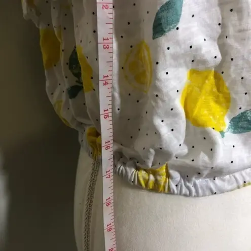 Arizona Jeans NWT Lemon Print Lace Trim Crop Top Tee Smocked New