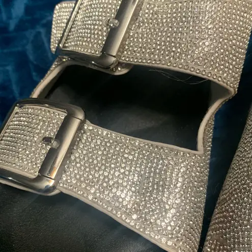 Women's Madden NYC Slides Sandals Size 11 Silver