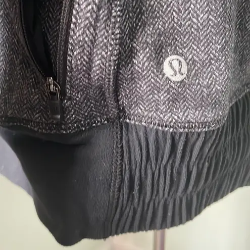 Lululemon  Think Fast Pullover Herringbone size 10 - Image 13