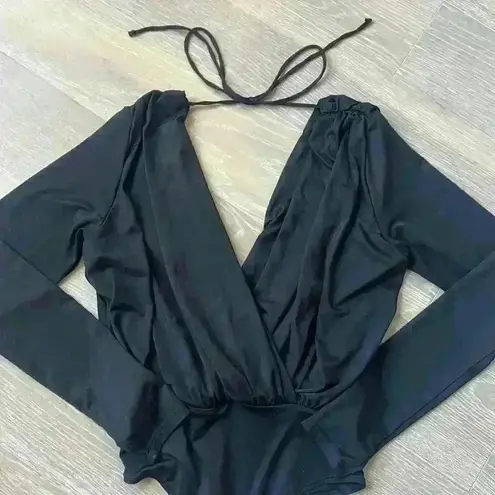 H&M  V Neck Bodysuit - Image 2