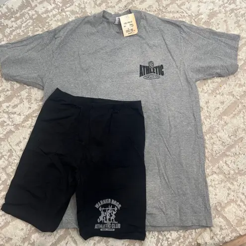 Warner Brothers NWT 1990s Warner Bros Cotton Tee and Shorts Set Vintage