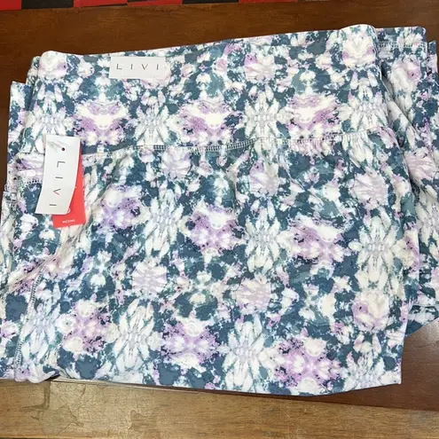 Livi Active Size 38/40 6X Plus High Rise Wicking Knee Short