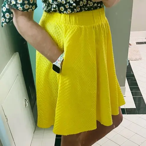 Modcloth  Winner's Circle Skater Skirt Textured Mini Skirt Yellow ALine 1X NWT