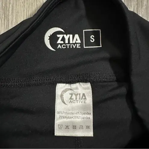 Zyia  Active Solid Black Mid Rise Activewear Shorts Size S