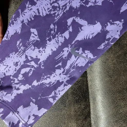 Nike  One Dri Fit 7/8 Purple Patterned Leggings Women’s Small