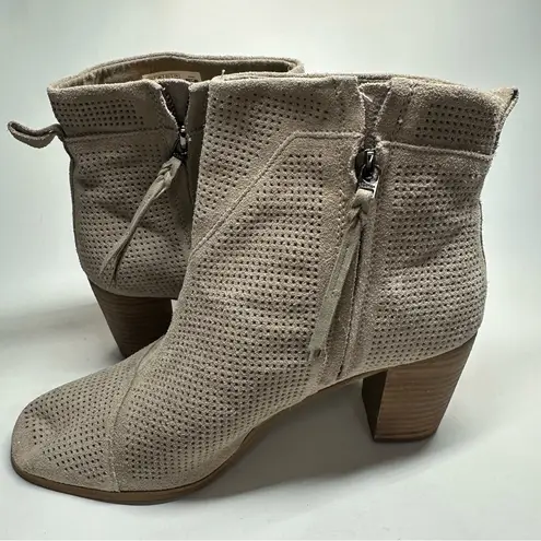 Toms  Booties Lunata Desert Taupe Beige Suede Cut Out Womens Shoes Ankle Boots 12