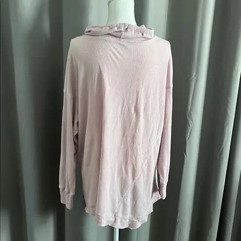 None NWOT Oversized Women's Thermal Pink Sweatshirt