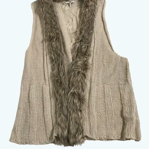 BKE  Vest Women's Size Large Open Layer Weave Wool Blend Beige Faux Fur Trim