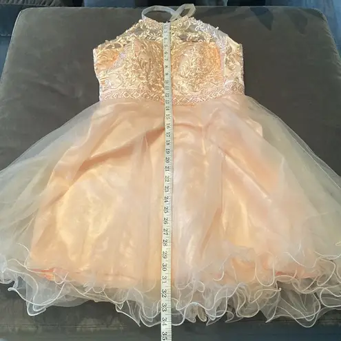 Women’s Short Prom Party Homecoming Dress Zip Up Back Size M NWT Size M