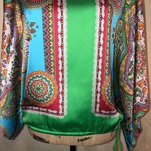 Ivy Jane Green Silky Feel Kimono/Scarf Blouse with Drawstring Blouse Size M