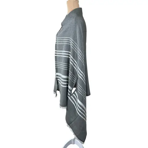 J.Crew Scarf Poncho Grey Cream Blanket Stripe One Size Fringe Wrap Gray