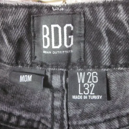 BDG Urban Outfitters  Black Wash Mom Jeans 26 / 32