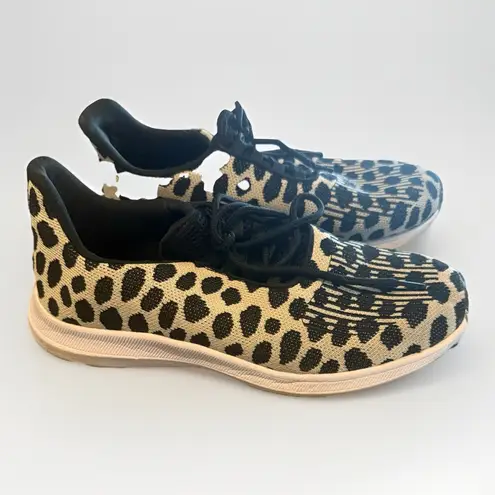 Athletic Works  Women's Memory Foam Running Sneaker Leopard Black/White SZ 8