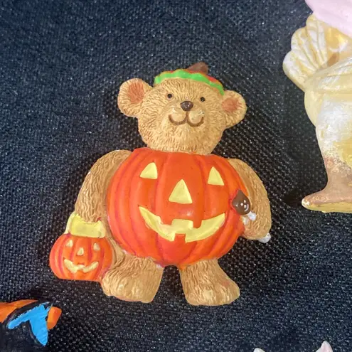 VTG. AVON Lot 5 HALLOWEEN CAT BEAR BUNNY CHICK PINS Christmas Easter BROOCH NEW Orange