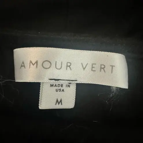 Amour Vert Black Short Sleeve T-Shirt | Women’s Size M | Made in USA