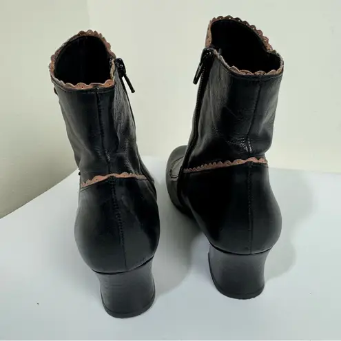 Miz Mooz Fido Ankle Boots Black & Beige Size 8.5 Leather Block Heel Victorian