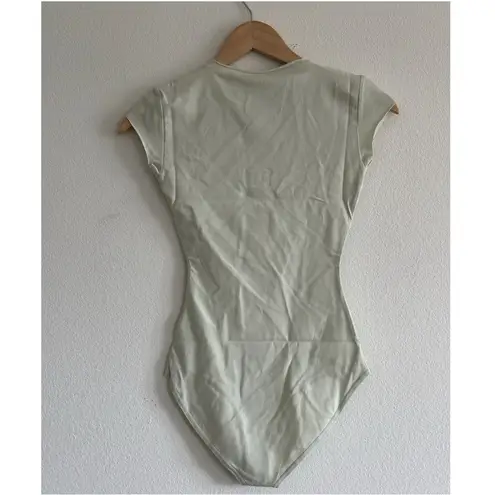 SKIMS Cotton Jersey T-Shirt Brief Bodysuit in Spearmint, Size Small