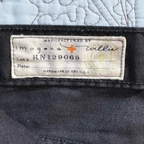 Imogene and Willie Black Slim Straight Stretch Jeans Sz 28 💛