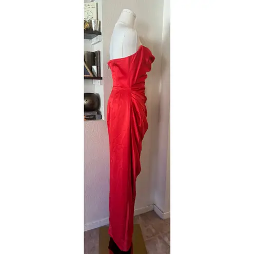 House Of CB Scarlet Satin Strapless Adrienne Gown Size: Small Bigger Cup EUC