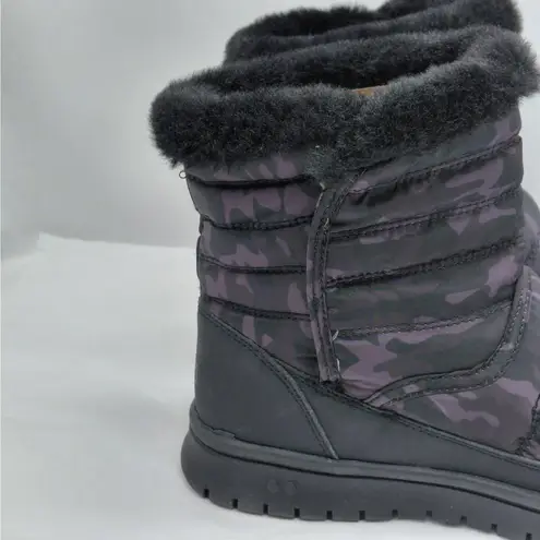 Ryka Suzy Quilted Black Camo Ankle Boots Women's Size 5.5 Pull On Casual Grunge