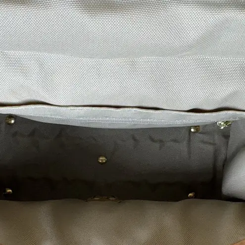 EL PORTAL Medium Leather