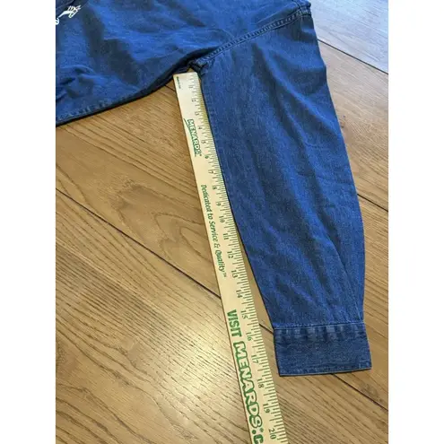 Keren Hart Denim Shirt Women Size Small Embroidered Long Sleeve Safari Read Blue