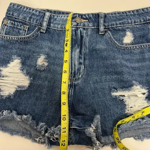 Nature Denim Boutique Distressed Jean Shorts Size Medium