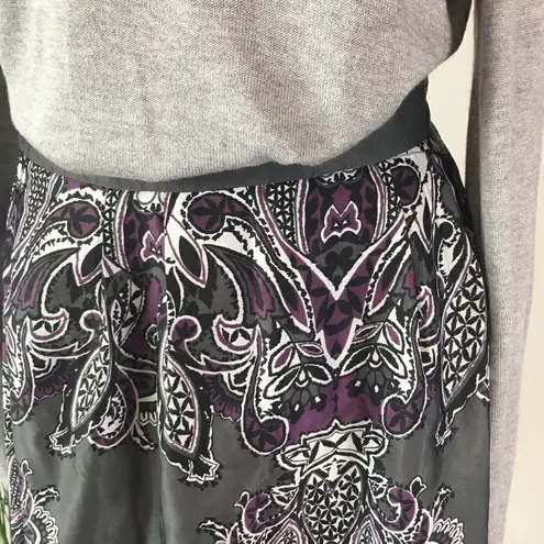#118 SILK LOOK PLUM AND GRAY SKIRT Size M