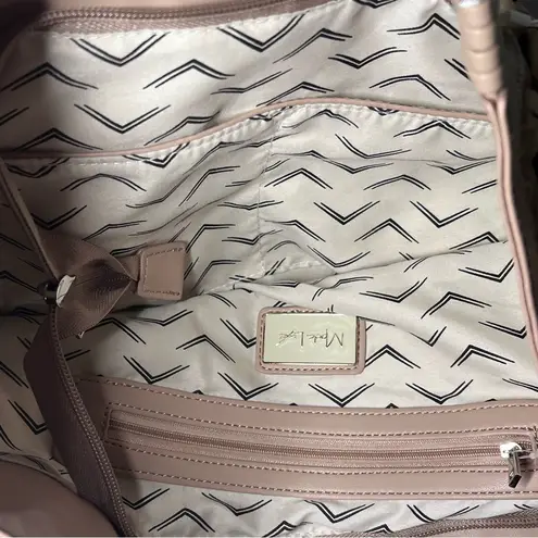 Moda Luxe Tan Tote with Textured Design and Integrated Handle Woven Handbag