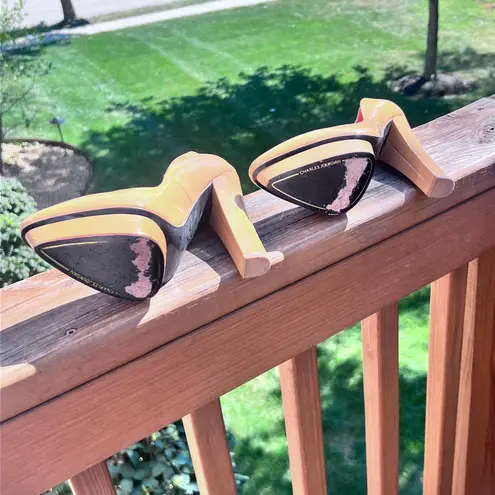 Charles Jourdan Paris Platform Pumps Heels Patent Leather Beige Size 8M Tan