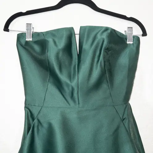 Alfred Sung NWT Hunter Green Strapless Notch Neck Satin Gown Size 0