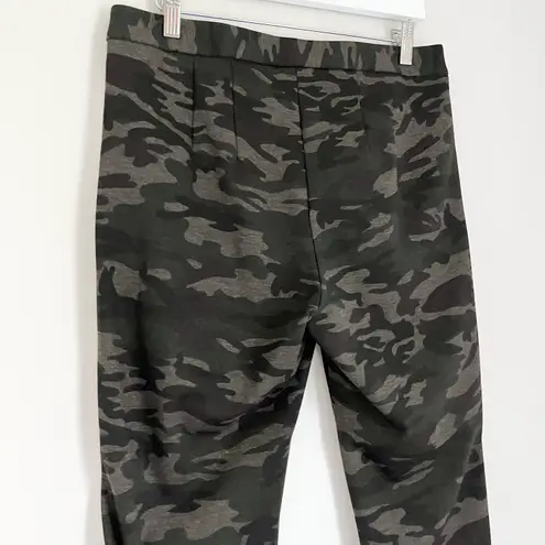 Soft Surroundings Willow Camouflage Stretch Knit Straight Leg Pants Green 8P