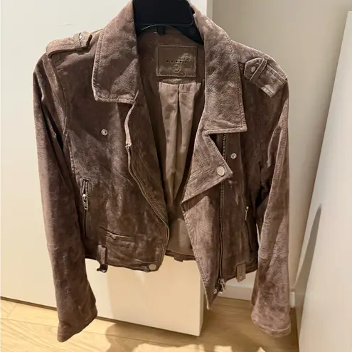 BLANK NYC  Chocolate Suede Jacket