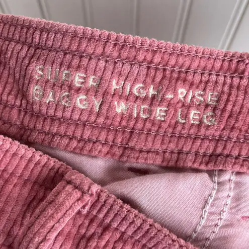 American Eagle  Super Hi-Rise Baggy Wide Leg Corduroy Pants Size 2 Salmon Pink