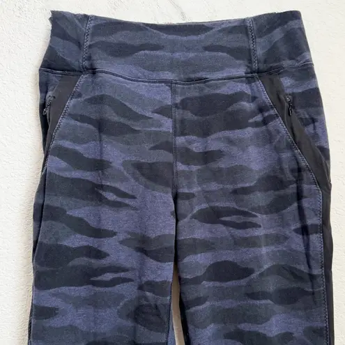Lululemon  Bolt Sweatpant in Mini Coast Camo Heathered Deep Navy Black Size 8 thumbnail 5
