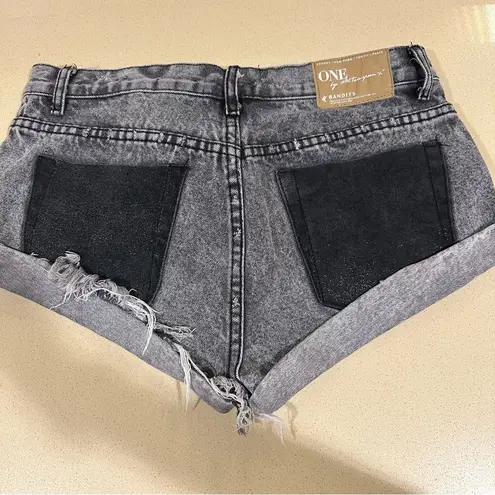 One Teaspoon Distressed Gray Black Denim Bandit Shorts Leather pockets size 27