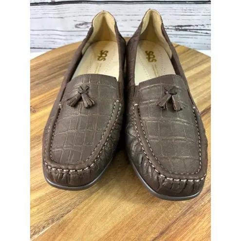 Women's SAS Brown Alligator Print Loafers 11.5
