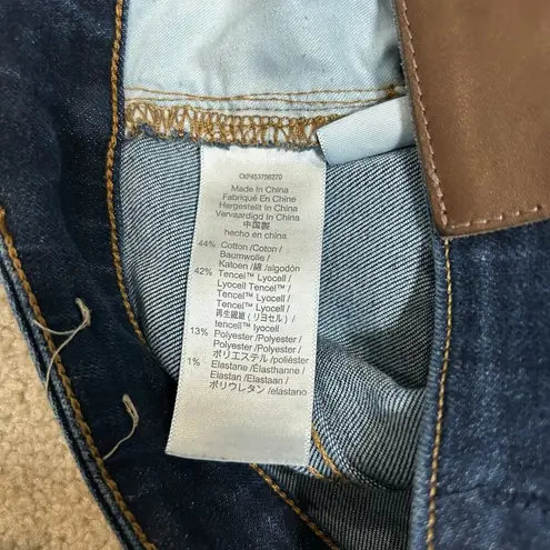 Madewell  Curvy Cali Demi Boot Jeans Dark Wash Blue Raw Hem High Waist Size 28T